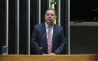 STF suspende investigação contra presidente do PSDB por suspeita de desvios na saúde de Goiás