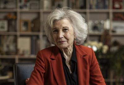 Atriz Marisa Paredes, protagonista dos filmes de Almodóvar, morre aos 78 anos