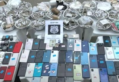 Polícia do Rio prende envolvidos em esquema que usava marmitas para levar celulares e drogas a presídios