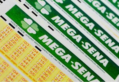 Mega-Sena acumula e prêmio chega a R$ 28 milhões; confira os números sorteados