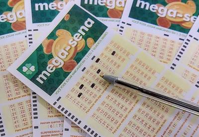 Mega-Sena acumula e irá sortear R$ 10,5 milhões na terça (2)