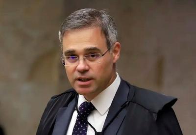 André Mendonça vota contra responsabilização direta de redes sociais por conteúdo publicado por usuários