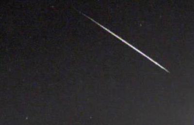 Três meteoros de grande magnitude iluminam o céu no Rio Grande do Sul