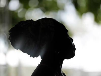 Jovem, negra, casada e de baixa escolaridade: as mulheres que mais sofrem violência em aéreas rurais no Brasil