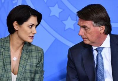 Michelle vai comparecer à posse de Trump, diz Bolsonaro