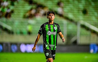 Miguelito é solto após prisão por injúria racial em jogo da Série B