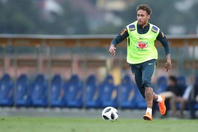 Dorival Júnior corta Neymar, Danilo e Ederson da seleção brasileira