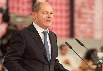 Chanceler da Alemanha perde voto de confiança no Parlamento