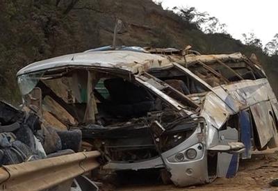 Polícia Civil investiga acidente com ônibus da torcida do Corinthians