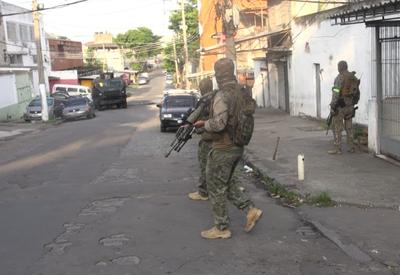 Traficantes que extorquem comerciantes do Complexo da Maré são alvo de operação