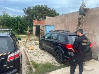 Polícia Federal mira grupo criminoso suspeito de movimentar R$ 2 bi com tráfico internacional