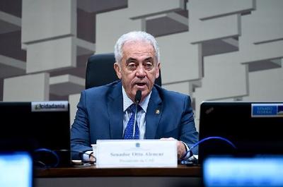 Presidente da CCJ recebe PEC da Blindagem e diz que proposta “deve ser enterrada” no Senado