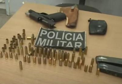 Padre é preso com 49 munições e duas armas na Paraíba