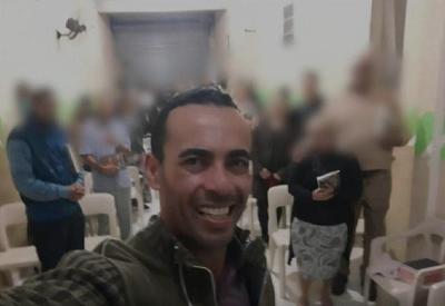 Pastor foragido há 12 anos é preso durante culto na Grande São Paulo