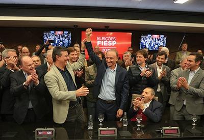 Paulo Skaf reassume a Fiesp com 99% dos votos e mira futuro digital da indústria