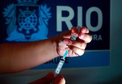 Prefeito do Rio acelera vacinação contra covid-19; confira calendário
