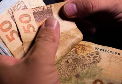 Novo Bolsa Família começa a receber dinheiro arrecadado com aumento do IOF