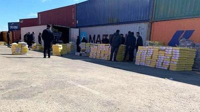 Polícia Federal faz operação contra grupo suspeito de ocultar drogas em alimentos congelados