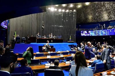 Senado aprova texto-base para mudar regras e destravar emendas parlamentares