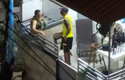 Exclusivo: policial militar é flagrado conversando com chefe de facção no Rio