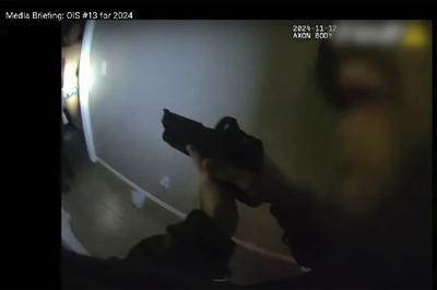 Homem é morto por acidente pela polícia após ter casa invadida nos EUA
