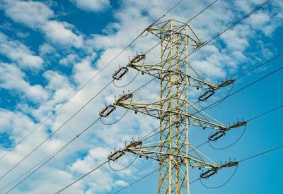 Bônus de Itaipu deve cobrir déficit e reduzir conta de luz, diz Aneel