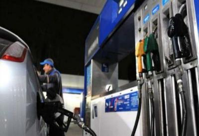 Argentina limita venda de gasolina para brasileiros que cruzam fronteira