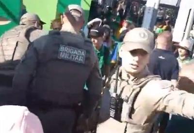 Polícia detém homem com faca em evento em que Bolsonaro estava