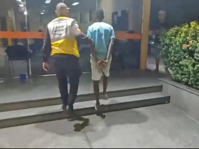 Homem é preso em flagrante por agredir namorada em pizzaria no Méier