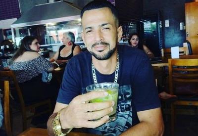 Comoção e revolta marcam despedida de açougueiro morto em assalto