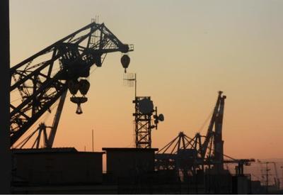 Leilão de áreas para petróleo e gás arrecada quase R$ 1 bilhão e bate recorde no Brasil