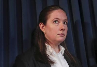 Procuradora do caso Epstein é demitida pelo Departamento de Justiça dos EUA