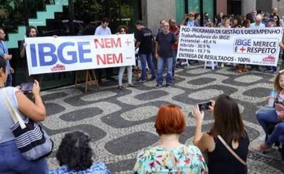 Governo suspende fundação IBGE+ em meio à crise com servidores