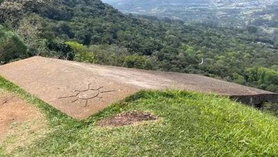 Turista mineira sofre acidente ao saltar de paraglider em Sapiranga (RS)