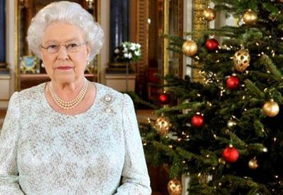 Rainha Elizabeth faz tradicional mensagem de Natal e cita a pandemia