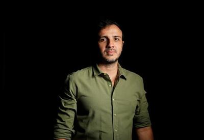 Partido de Renan Santos diz que vai pedir cassação de Flávio Bolsonaro