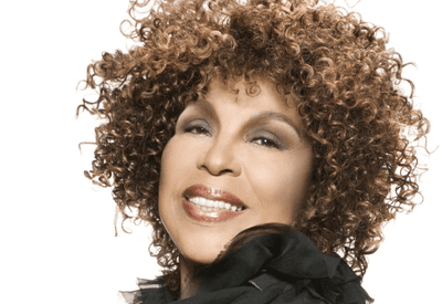 Morre Roberta Flack, cantora de "Killing Me Softly with His Song", aos 88 anos
