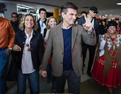 Quem é Rodrigo Paz, político de centro-direita eleito presidente da Bolívia