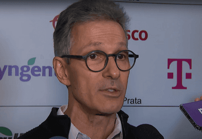 Zema diz que pedirá autorização judicial para visitar Bolsonaro em prisão domiciliar