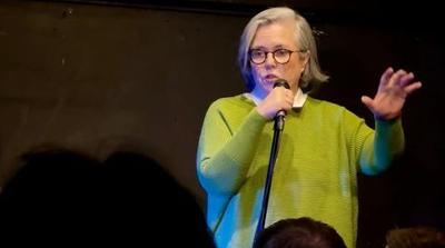 Trump ameaça revogar cidadania de apresentadora Rosie O'Donnell