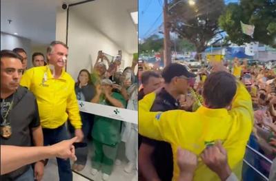 Bolsonaro deixa hospital em Natal e é levado para Brasília