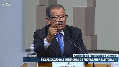 Advogado de Filipe Martins grita e é detido por desacato ao tentar entrar na Primeira Turma do STF 