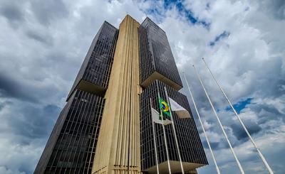 Banco Central vai regulamentar Pix parcelado na última semana de outubro