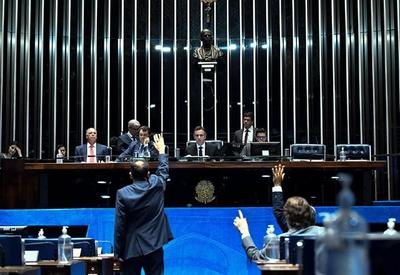 Senado aprova aumento para presidente, vice, parlamentares e ministros