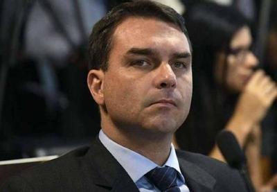 STJ adia julgamento de Flávio Bolsonaro sobre rachadinha na Alerj
