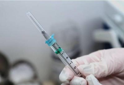 Vacinação covid-19: Há seringas suficientes para imunizar a população?