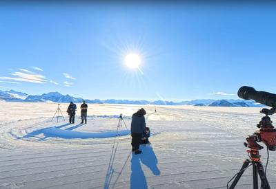 Sol da Meia-Noite: cientistas filmam fenômeno na Antártica; veja vídeo