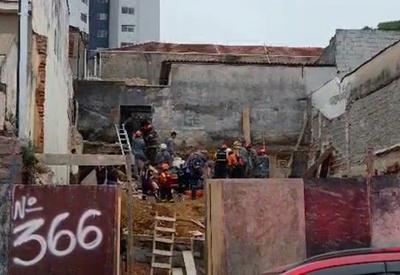 Operário é soterrado após desmoronamento de obra na zona leste de SP