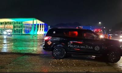GSI tenta identificar se explosão em Brasília foi ação de lobo solitário