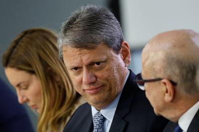 Tarcísio se reúne com representante da embaixada dos EUA no Brasil para discutir tarifas